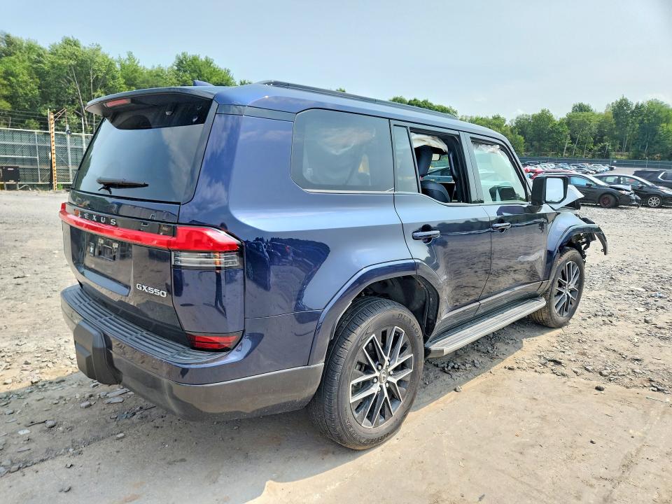 Photo 3 from auction – 2025 LEXUS GX 550 with VIN JTJTBCDX3S5042116