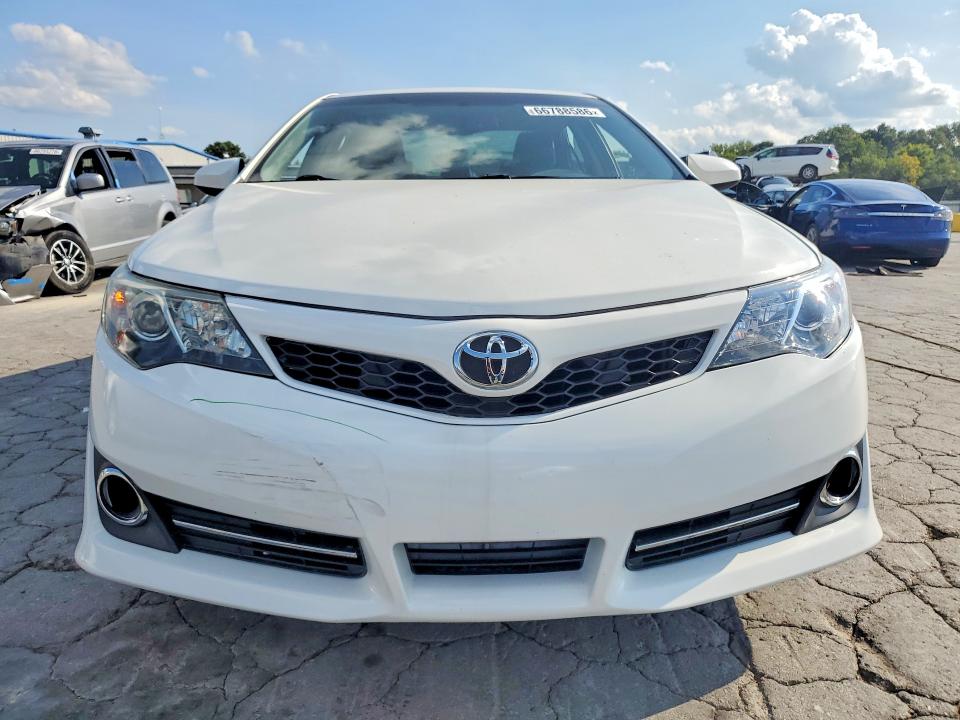 Photo 5 from auction – 2013 TOYOTA CAMRY with VIN 4T1BK1FK4DU020666