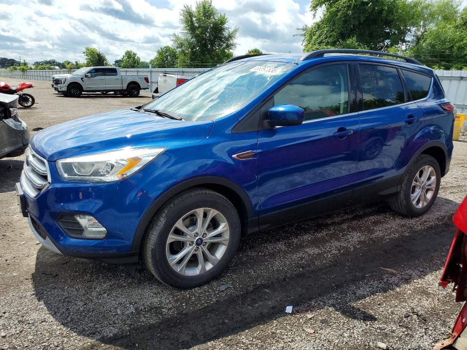FORD ESCAPE 2017 with VIN 1FMCU0GD4HUD78901 - Photo from auction