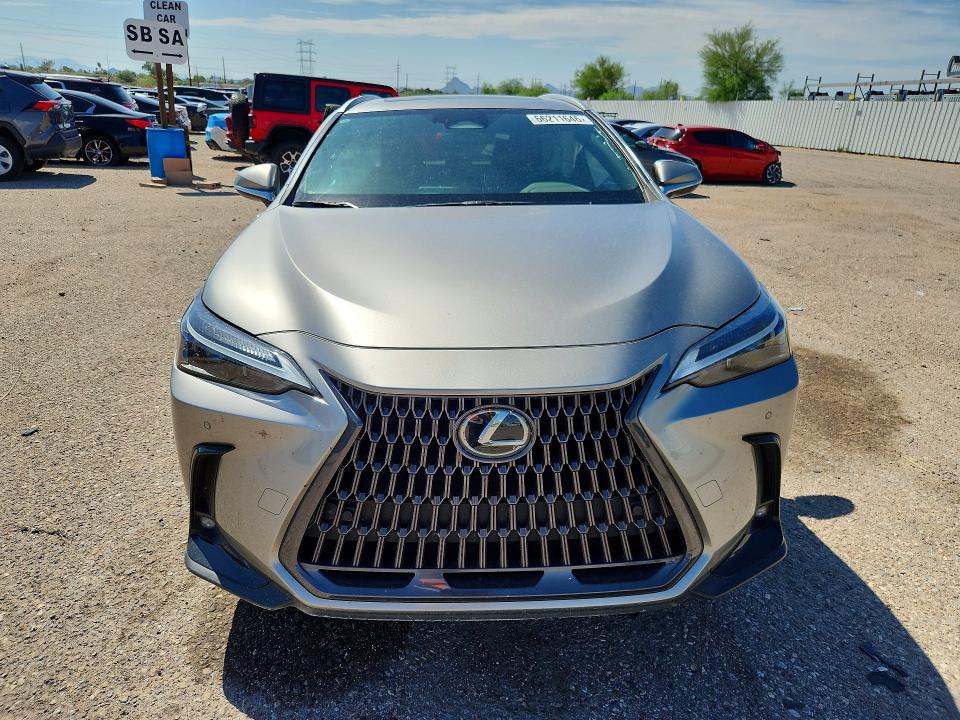 Photo 5 from auction – 2022 LEXUS NX with VIN 2T2GKCEZ8NC003156