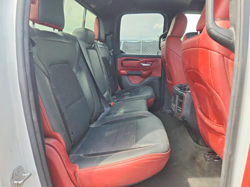 Photo 10 from auction – 2019 RAM 1500 with VIN 1C6SRFET2KN869586