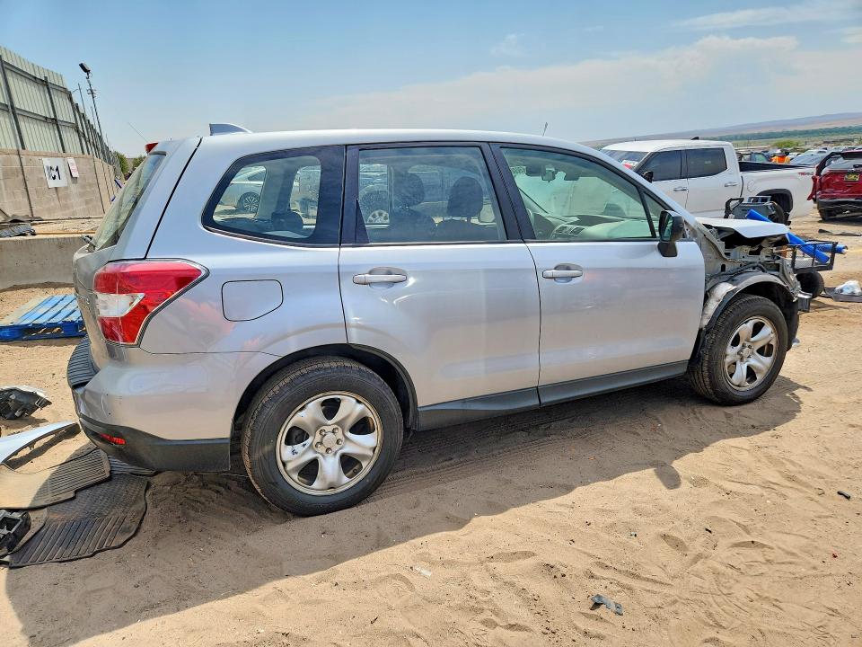 Photo 3 from auction – 2016 SUBARU FORESTER with VIN JF2SJAAC6GG510098