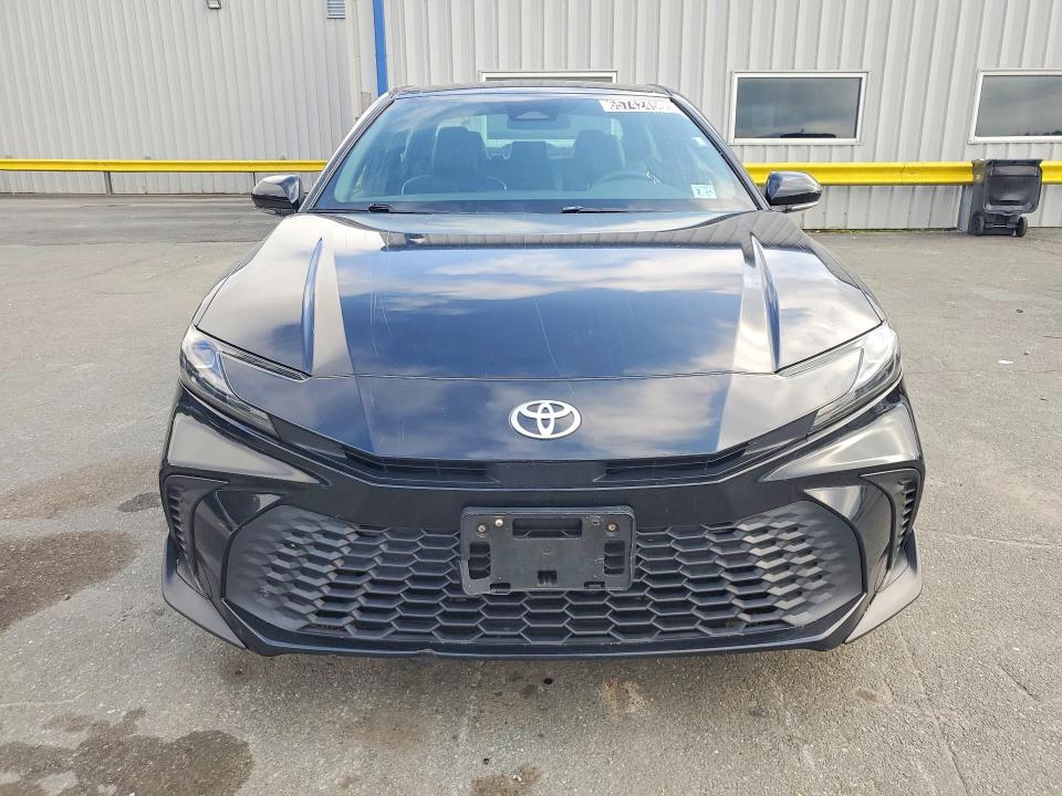 Photo 5 from auction – 2025 TOYOTA CAMRY with VIN 4T1DAACK1SU017513