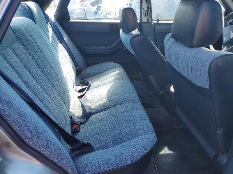 Photo 10 from auction – 1990 TOYOTA CAMRY with VIN JT2SV24E9L0342300
