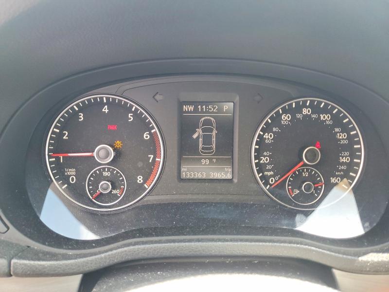 Photo 9 from auction – 2014 VOLKSWAGEN PASSAT with VIN 1VWBS7A34EC094553