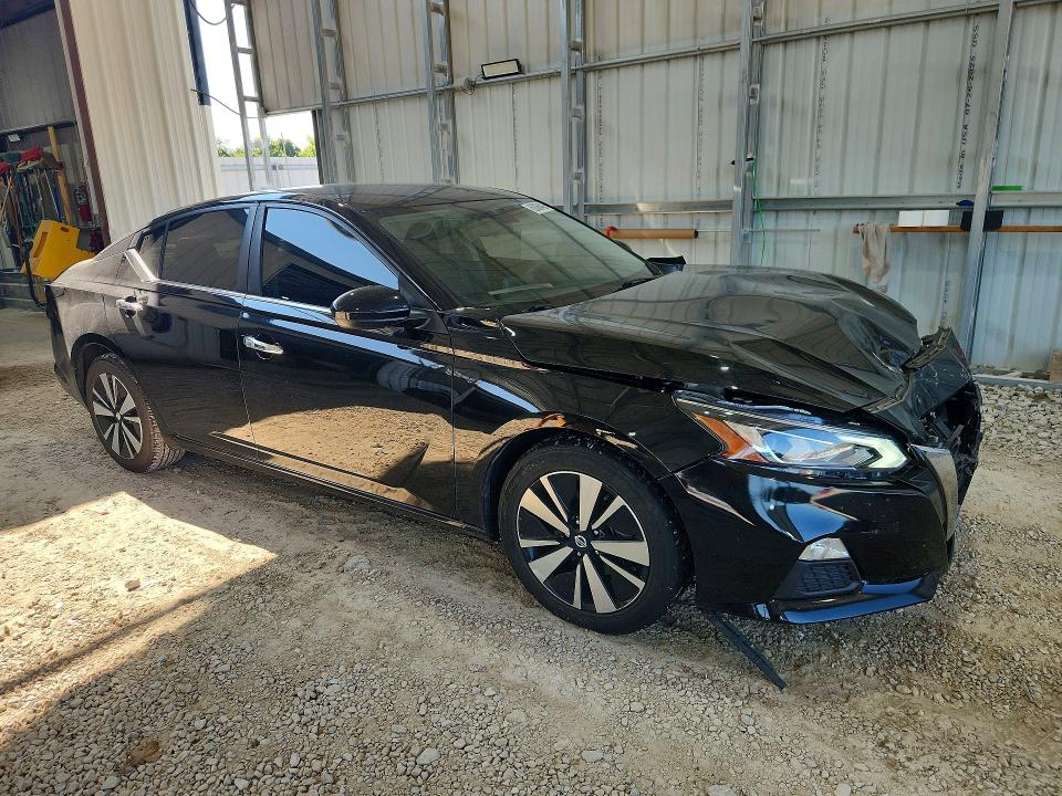 Photo 4 from auction – 2022 NISSAN ALTIMA with VIN 1N4BL4DV7NN387143