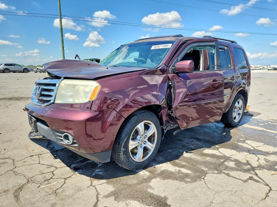 HONDA PILOT 2015 with VIN 5FNYF4H57FB029059 - Photo from auction