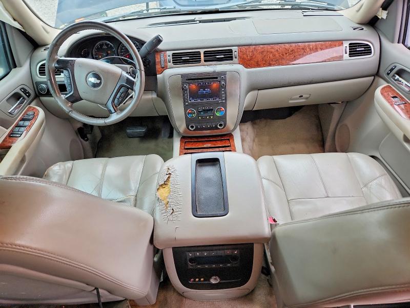 Photo 8 from auction – 2007 CHEVROLET TAHOE with VIN 1GNFC13JX7R296282