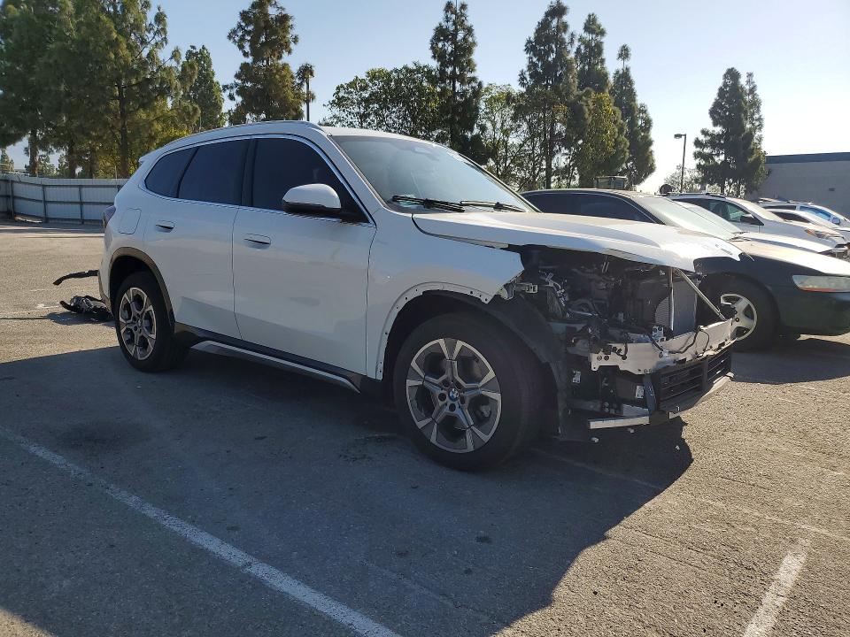 Photo 4 from auction – 2025 BMW X1 with VIN WBX73EF03S5314227