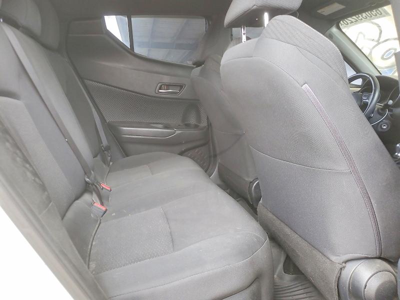 Photo 10 from auction – 2018 TOYOTA C-HR with VIN NMTKHMBX8JR050791