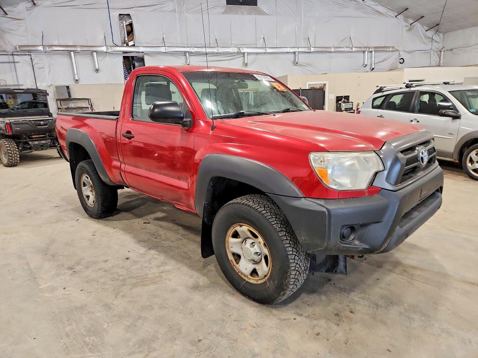 Photo 4 from auction – 2014 TOYOTA TACOMA with VIN 5TFPX4EN4EX019073