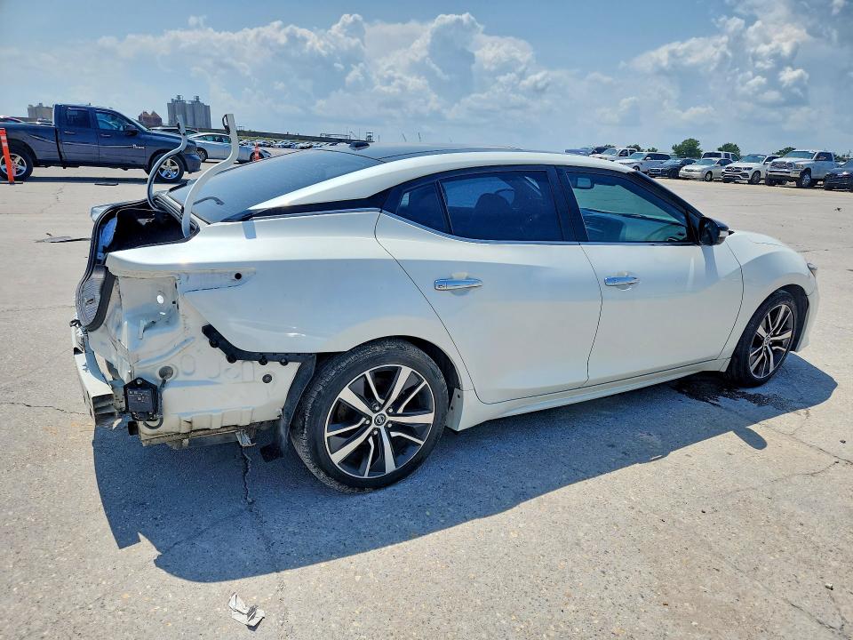 Photo 3 from auction – 2020 NISSAN MAXIMA with VIN 1N4AA6DV8LC380045
