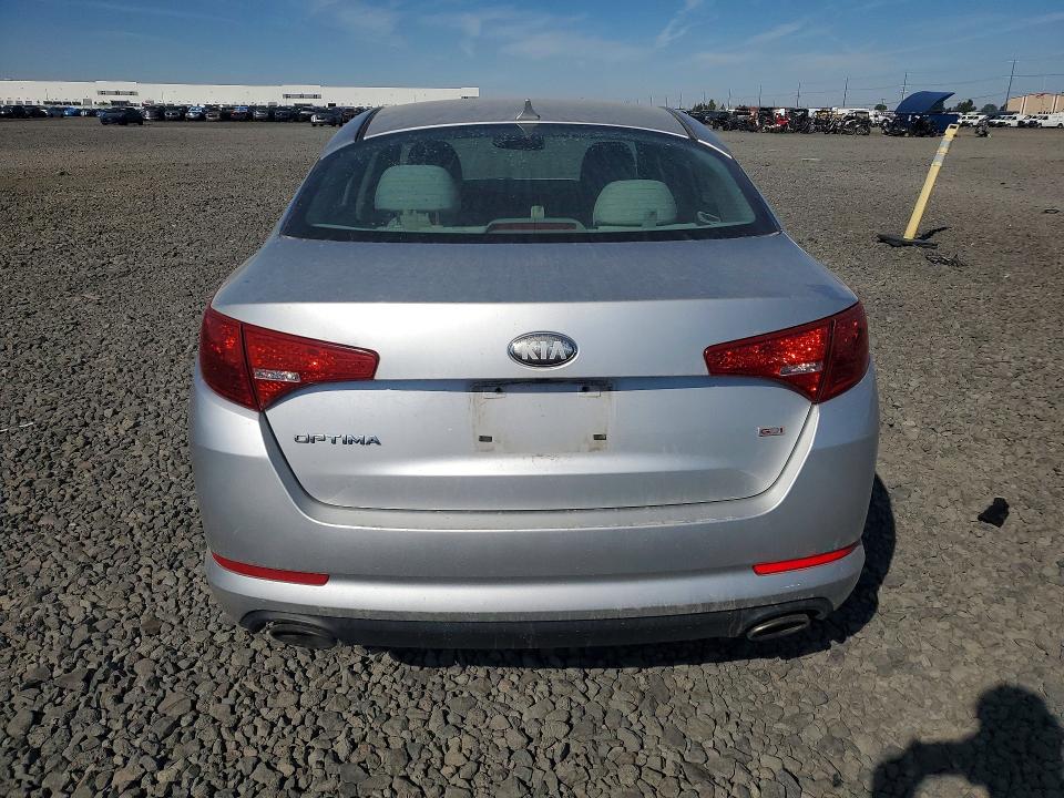 Photo 6 from auction – 2013 KIA OPTIMA with VIN KNAGM4A71D5384205