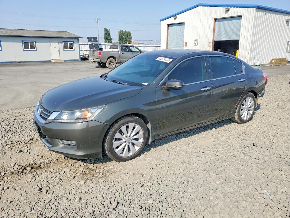 HONDA ACCORD 2013 with VIN 1HGCR2F83DA250538 - Photo from auction