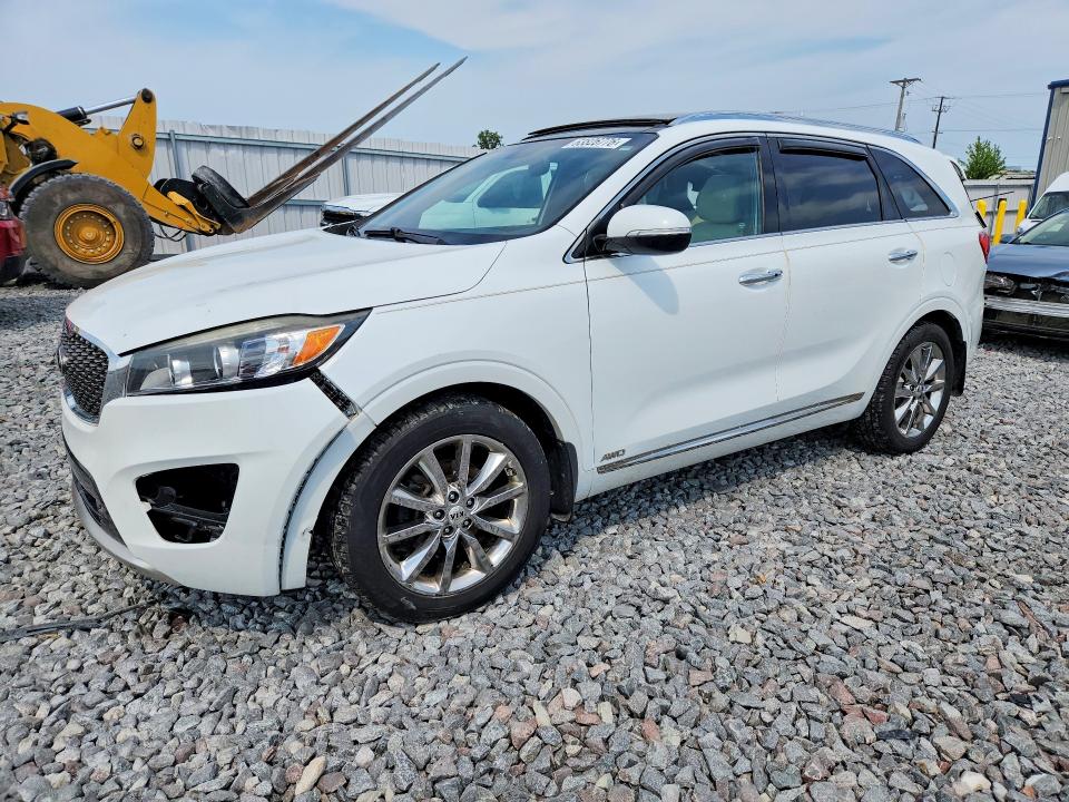 KIA SORENTO 2016 with VIN 5XYPKDA50GG092807 - Photo from auction