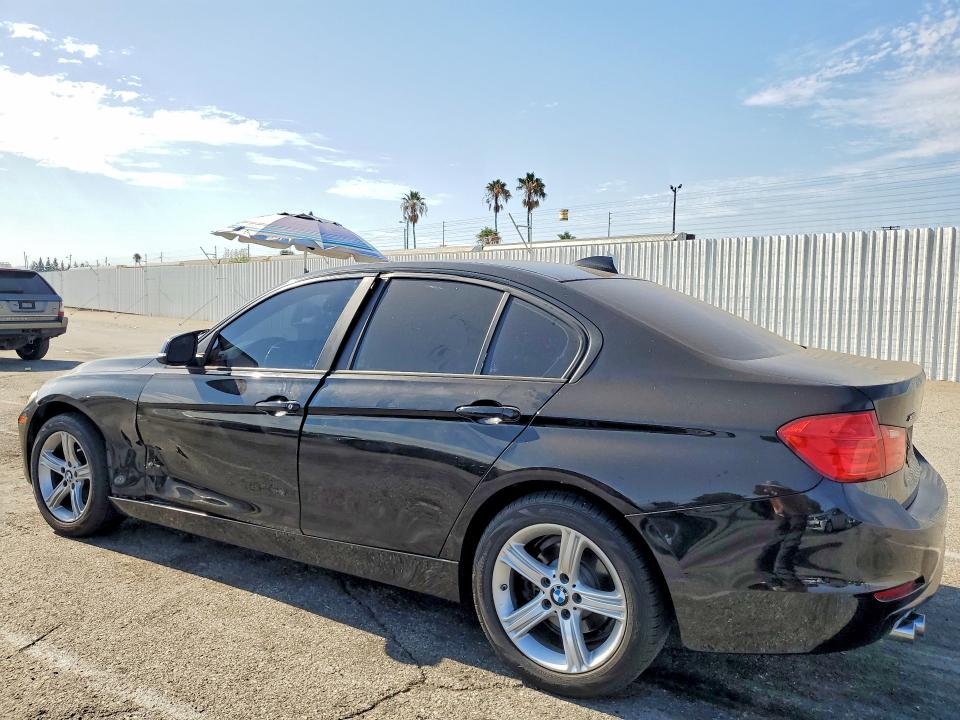 Photo 2 from auction – 2015 BMW 328 with VIN WBA3B5C50FF963155
