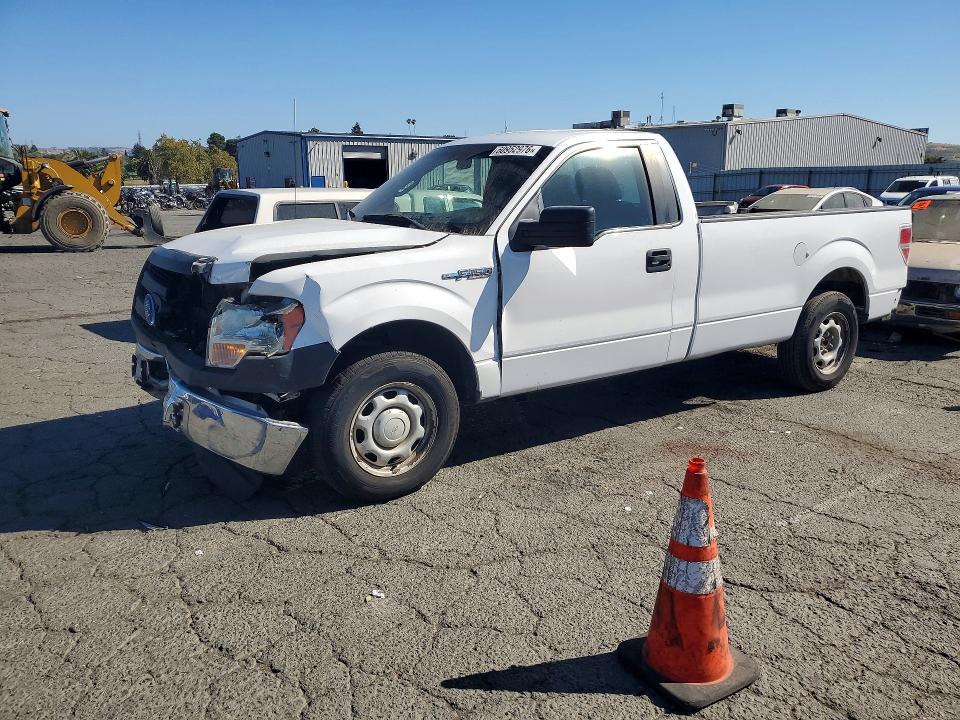 FORD F150 2014 con VIN 1FTNF1CF3EKF78101 - Foto de la subasta