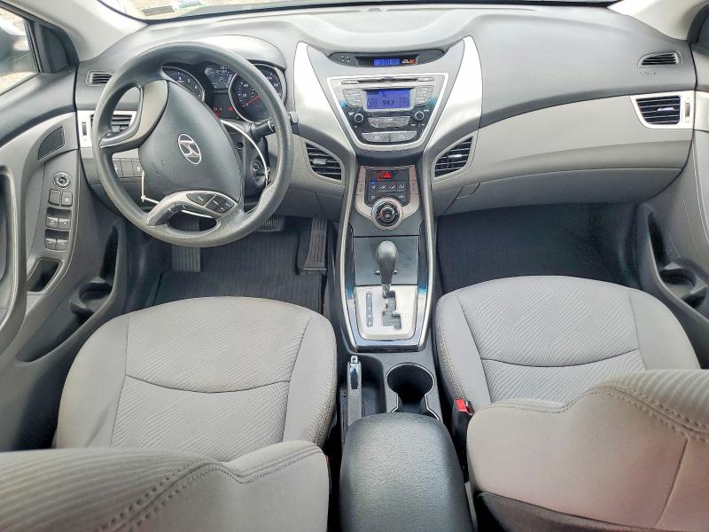 Photo 8 from auction – 2013 HYUNDAI ELANTRA with VIN 5NPDH4AE0DH425190