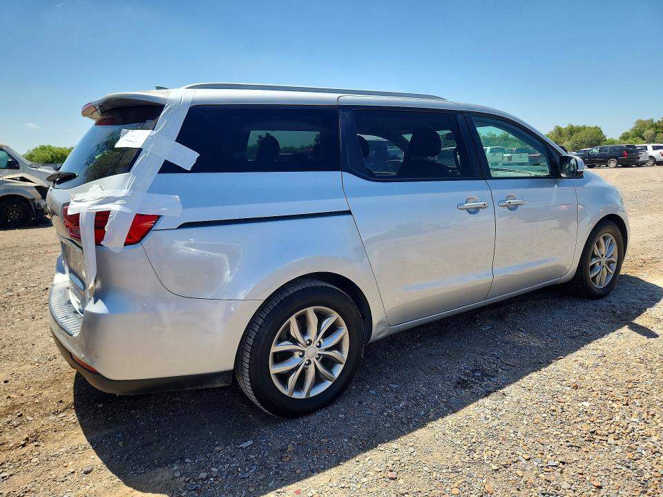 Photo 3 from auction – 2021 KIA SEDONA with VIN KNDMB5C16M6672757