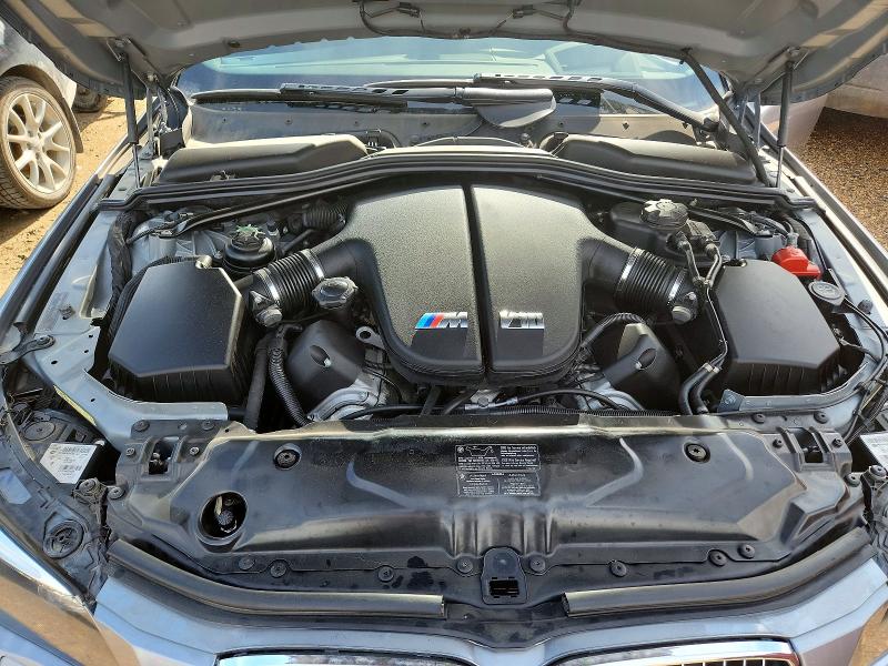 صورة رقم 11 من المزاد - 2006 BMW M5 مع VIN WBSNB93546B582931