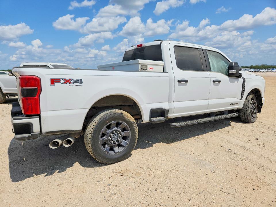 Снимка 3 от търг – 2025 FORD F250 с VIN 1FT8W2BT7SED67732