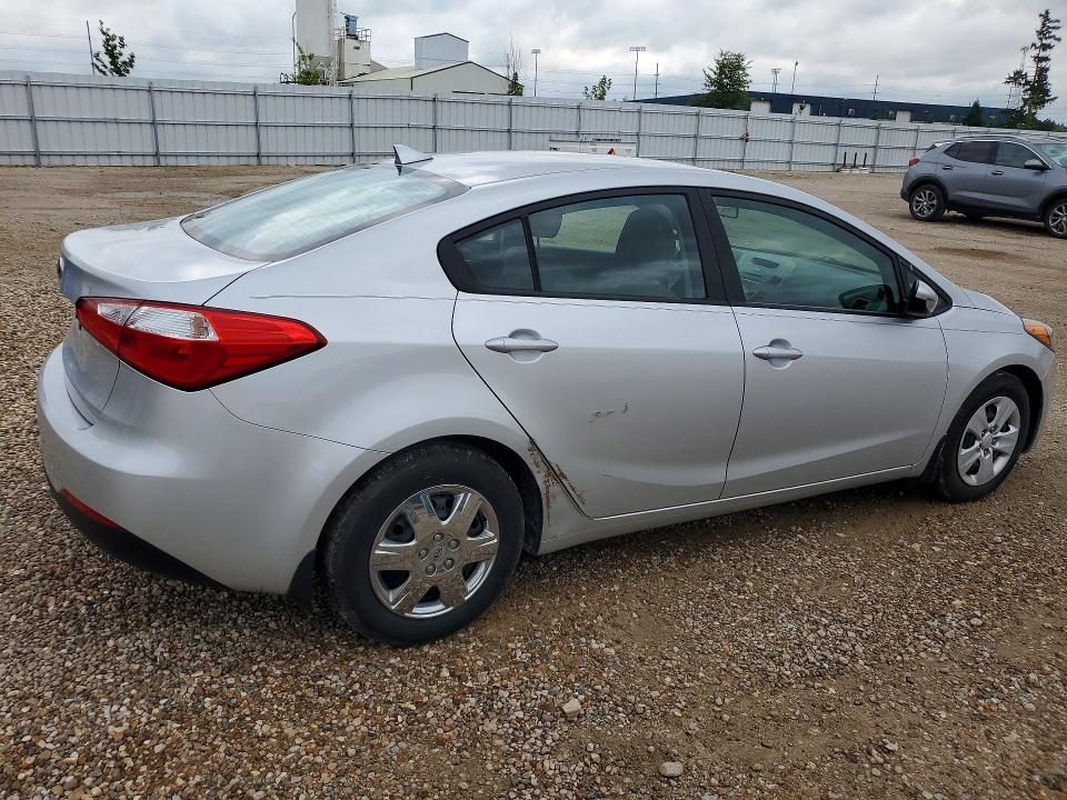 Photo 3 from auction – 2016 KIA FORTE with VIN KNAFK4A68G5542701