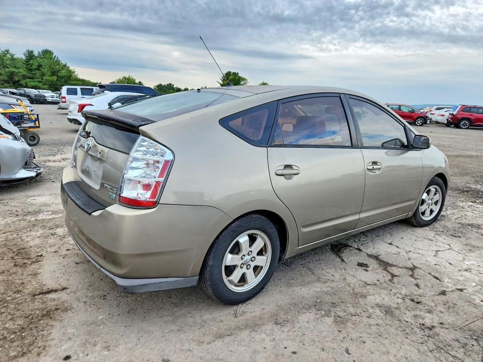 Photo 3 from auction – 2005 TOYOTA PRIUS with VIN JTDKB20U053065874