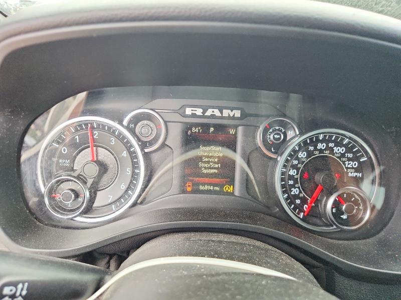 Photo 9 from auction – 2022 RAM 1500 with VIN 1C6RREFG7NN241165