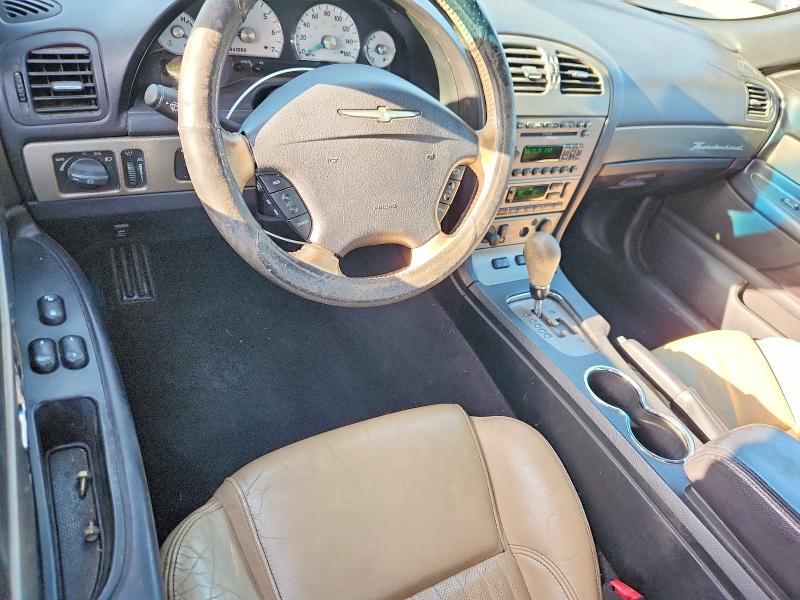 Photo 8 from auction – 2005 FORD THUNDERBIRD with VIN 1FAHP60A25Y103185