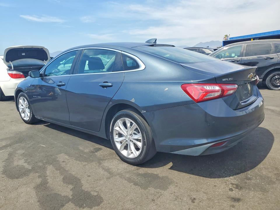 Photo 2 from auction – 2019 CHEVROLET MALIBU with VIN 1G1ZD5ST4KF173822