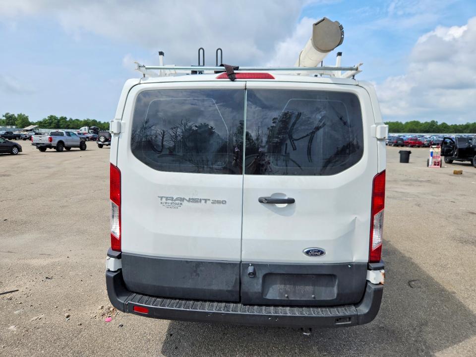 Photo 6 from auction – 2020 FORD TRANSIT with VIN 1FTBR1Y89LKB60983