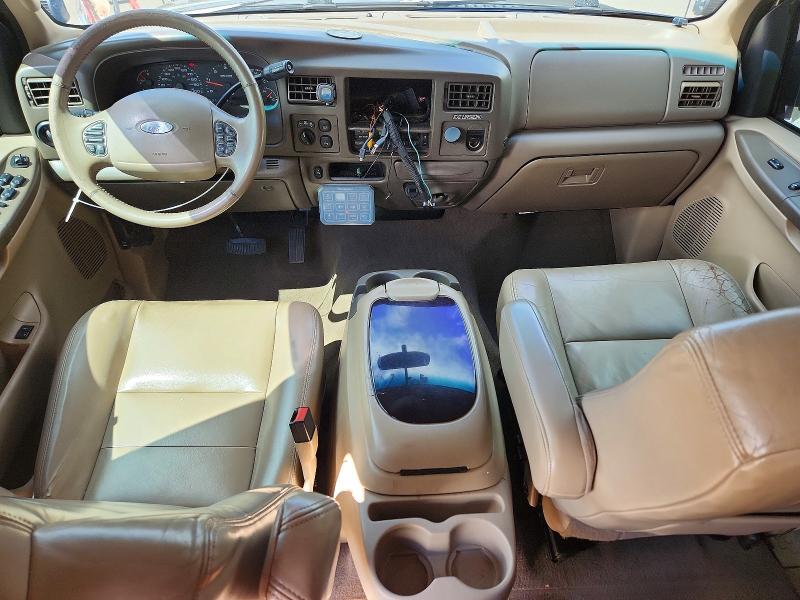 Photo 8 from auction – 2003 FORD EXCURSION with VIN 1FMNU43S93EA06039