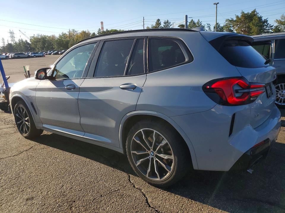 Photo 2 from auction – 2022 BMW X3 with VIN 5UX83DP08N9K08068