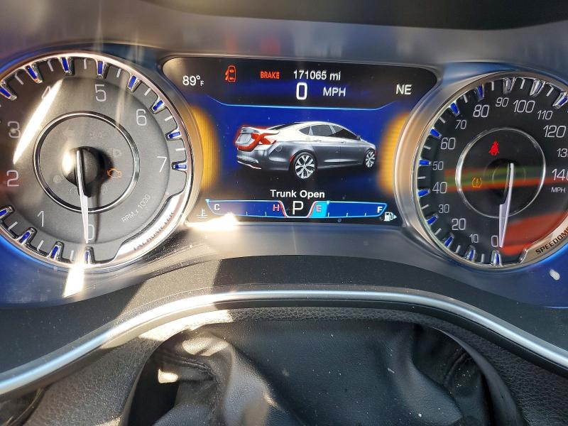 Photo 9 from auction – 2015 CHRYSLER 200 with VIN 1C3CCCCB1FN736187