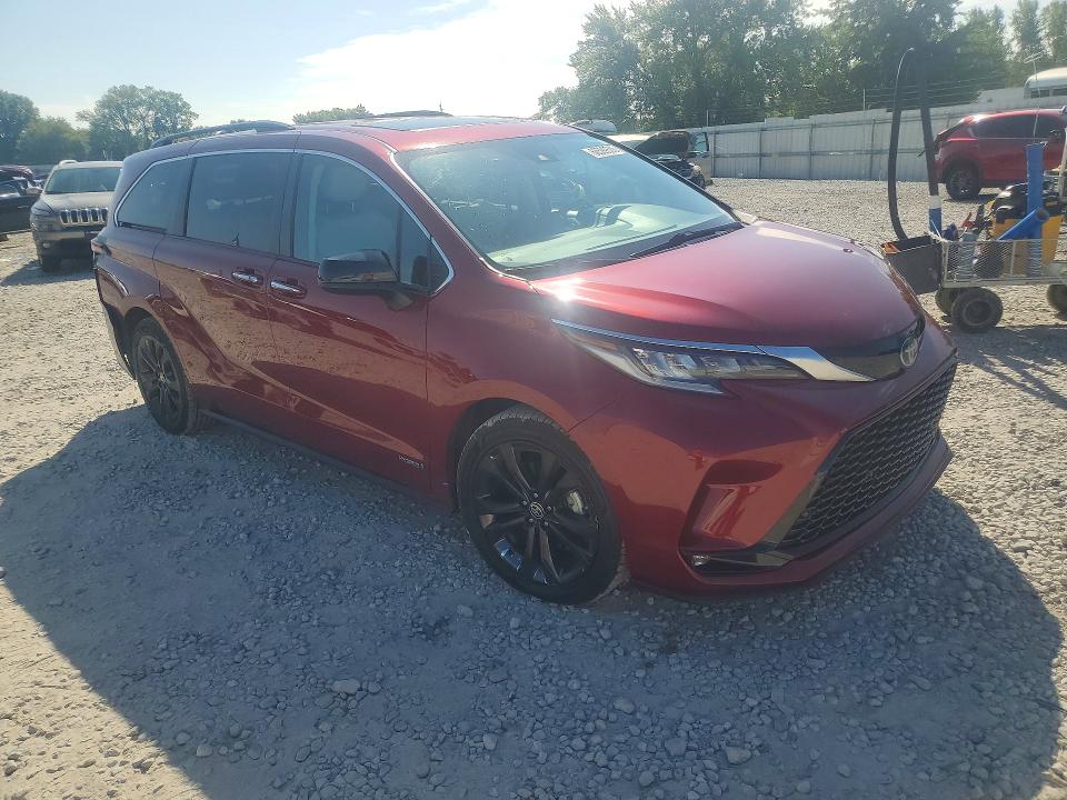 صورة رقم 4 من المزاد - 2021 TOYOTA SIENNA مع VIN 5TDDRKEC8MS031179