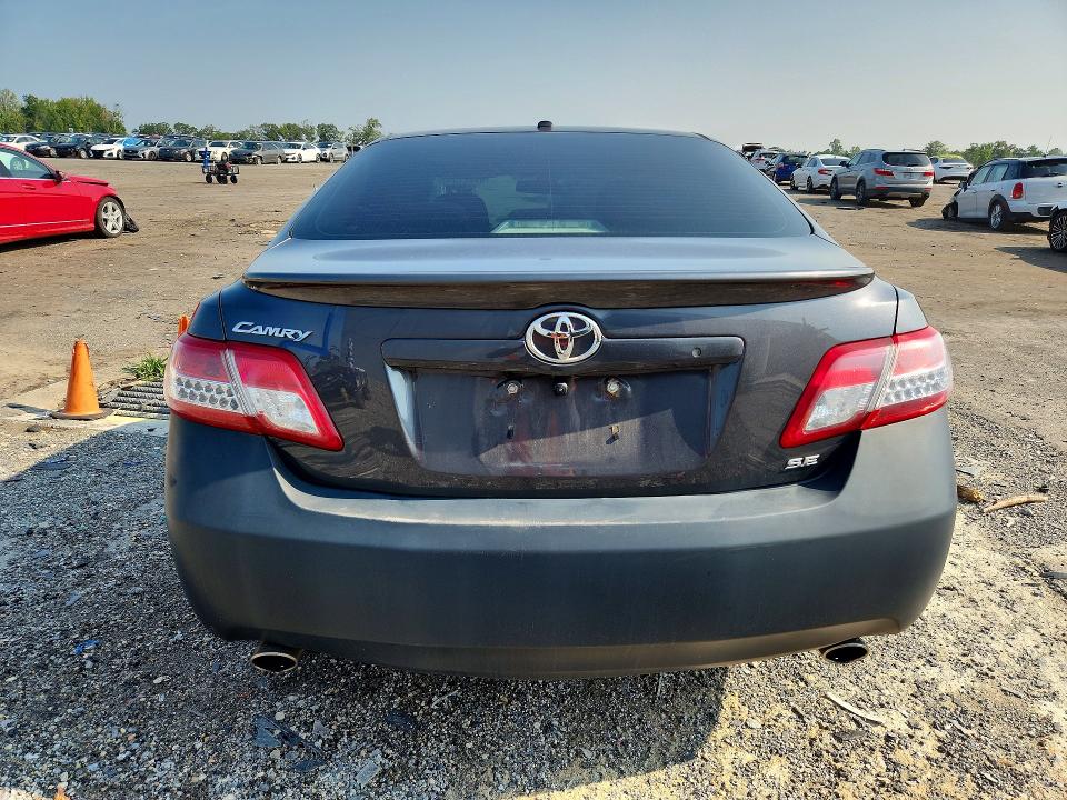 Photo 6 from auction – 2011 TOYOTA CAMRY with VIN 4T1BF3EK7BU140153