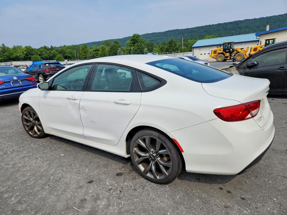 Photo 2 from auction – 2015 CHRYSLER 200 with VIN 1C3CCCBB5FN567700