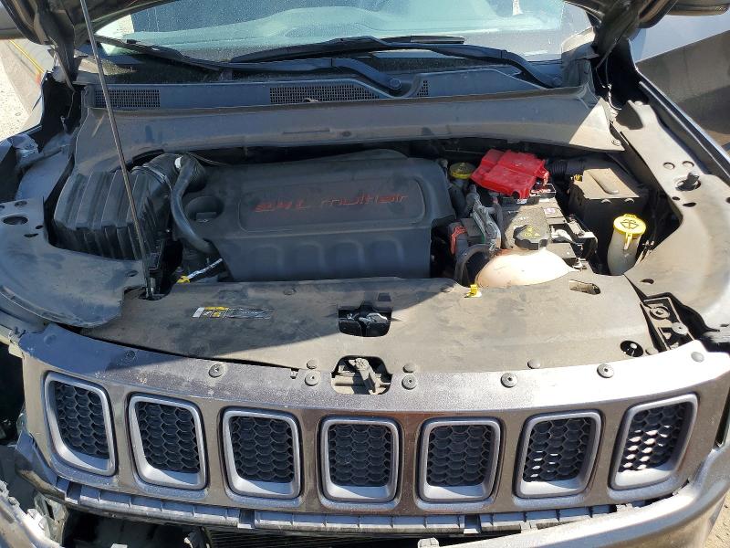 Photo 11 from auction – 2019 JEEP COMPASS with VIN 3C4NJDDB2KT752567