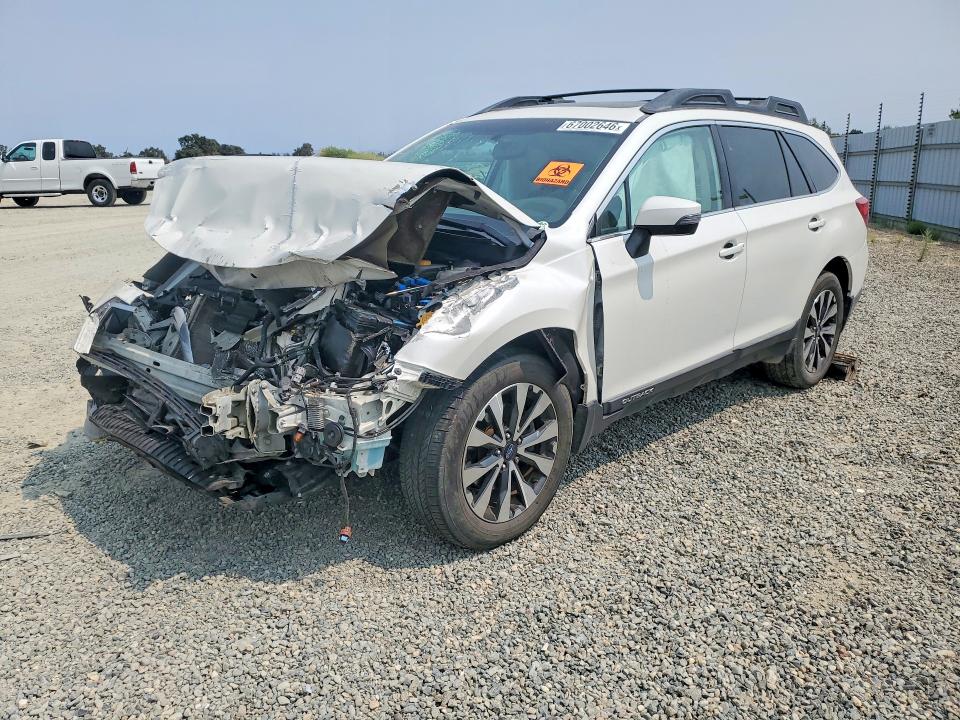 SUBARU OUTBACK 2015 with VIN 4S4BSALC0F3215296 - Photo from auction