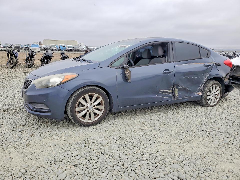 KIA FORTE 2016 with VIN KNAFX4A60G5462682 - Photo from auction