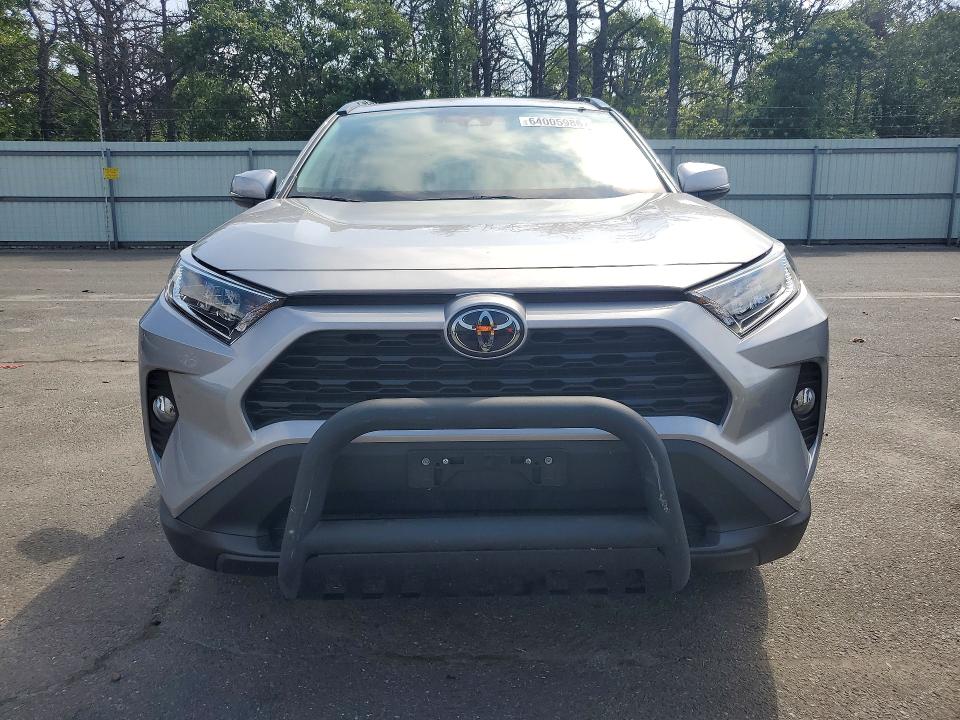 Photo 5 from auction – 2020 TOYOTA RAV4 with VIN 2T3A1RFV8LW115910