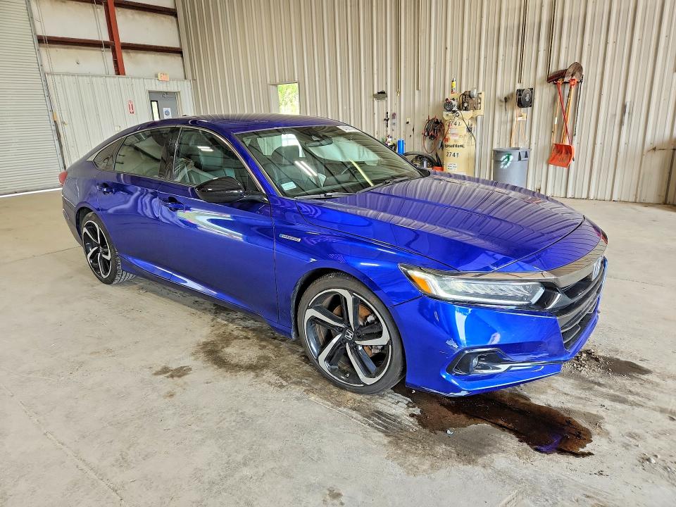 Photo 4 from auction – 2022 HONDA ACCORD with VIN 1HGCV3F2XNA044504