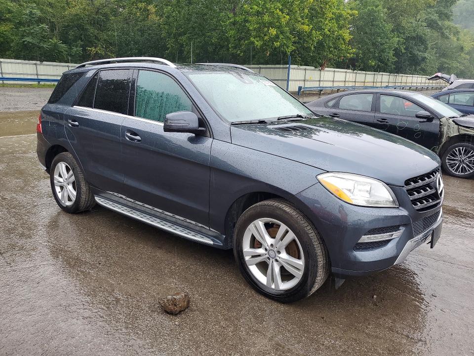 Photo 4 from auction – 2014 MERCEDES-BENZ ML with VIN 4JGDA5HB0EA275172