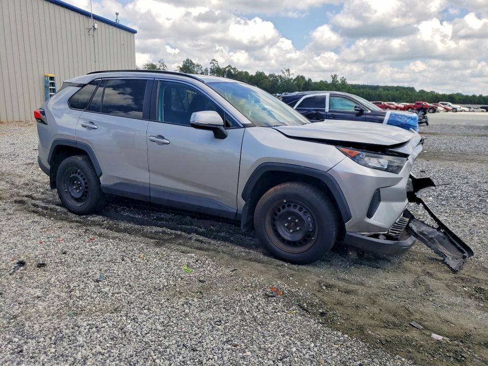 Photo 4 from auction – 2020 TOYOTA RAV4 with VIN 2T3G1RFV3LW085581