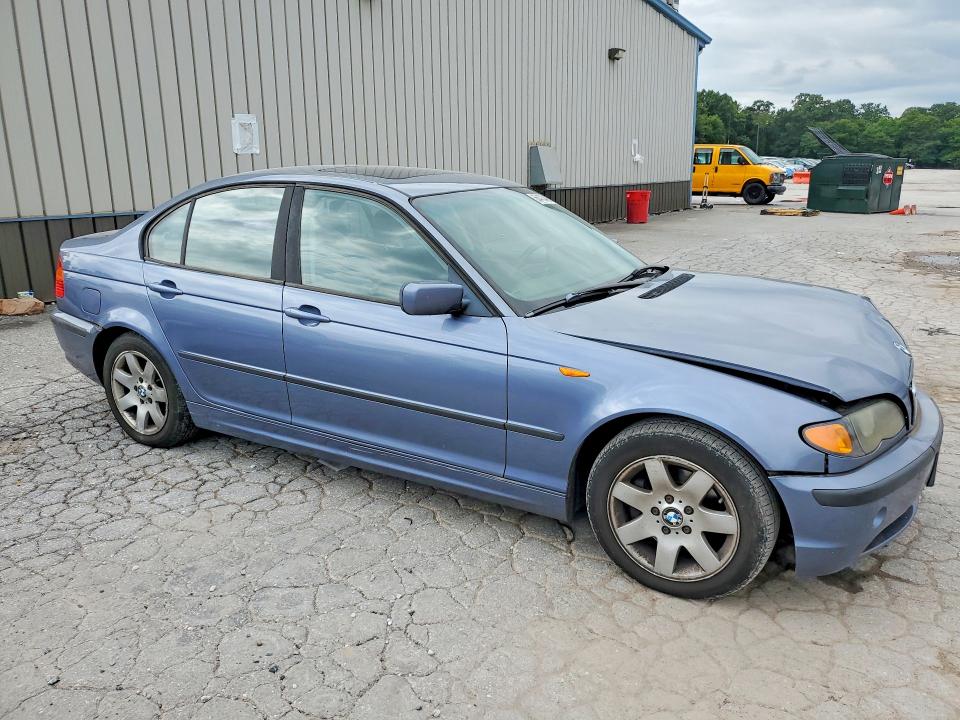 Photo 4 from auction – 2002 BMW 325 with VIN WBAET37462NG78944