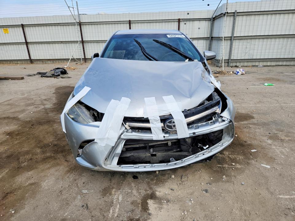 Photo 5 from auction – 2015 TOYOTA CAMRY with VIN 4T1BF1FK0FU028920