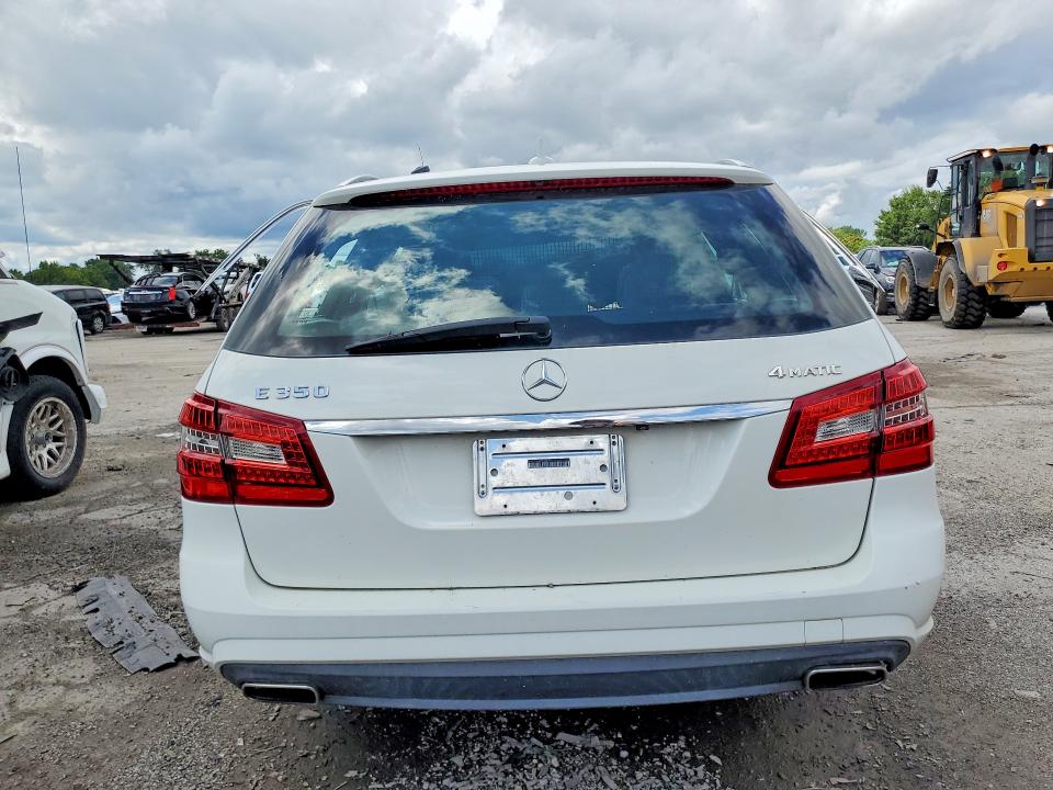 Photo 6 from auction – 2011 MERCEDES-BENZ E with VIN WDDHH8HB6BA332446