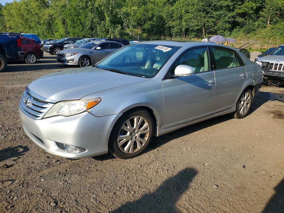 TOYOTA AVALON 2011 with VIN 4T1BK3DB5BU430940 - Photo from auction