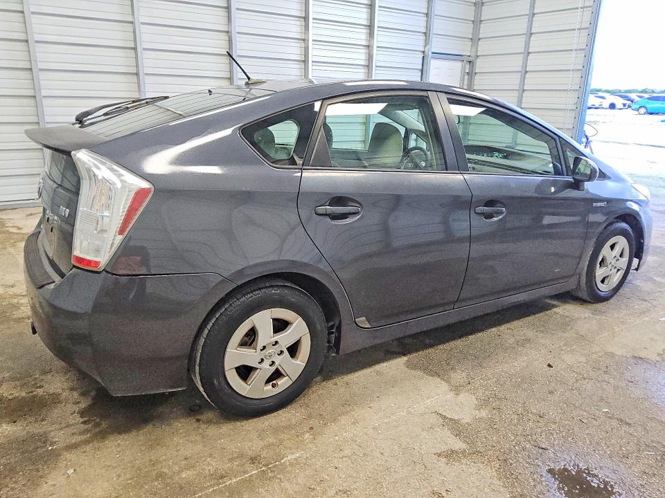 Снимка 3 от търг – 2011 TOYOTA PRIUS с VIN JTDKN3DU2B1385258