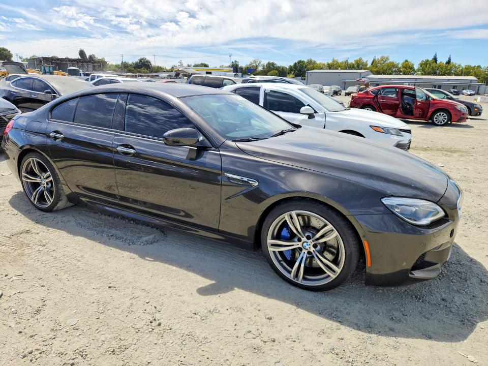 صورة رقم 4 من المزاد - 2016 BMW M6 مع VIN WBS6E9C53GGF92644